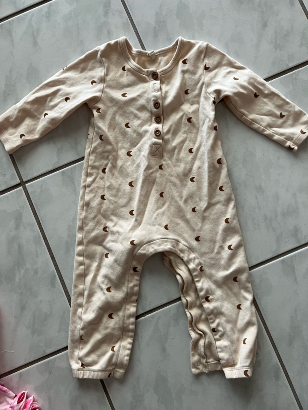 Quincey Mae cream Moon-Print Baby One-Piece Romper